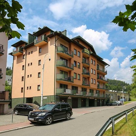 Apartamenty Na Pierwszym Pietrze Криница-Здруй Екстериор снимка