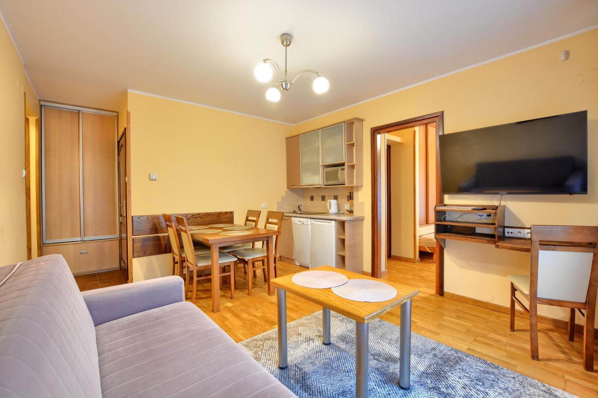 Apartamenty Na Pierwszym Pietrze Криница-Здруй Екстериор снимка