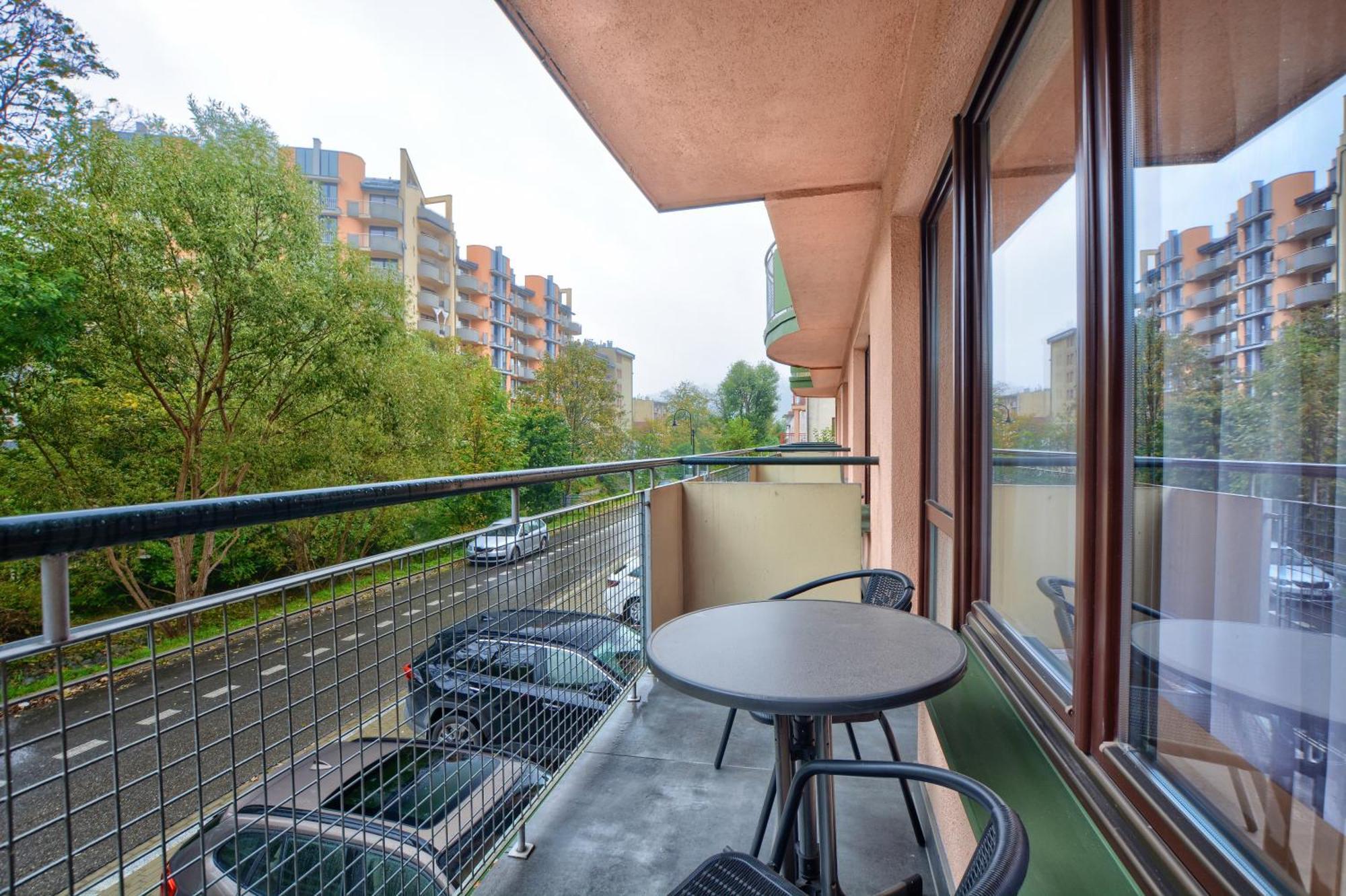 Apartamenty Na Pierwszym Pietrze Криница-Здруй Екстериор снимка