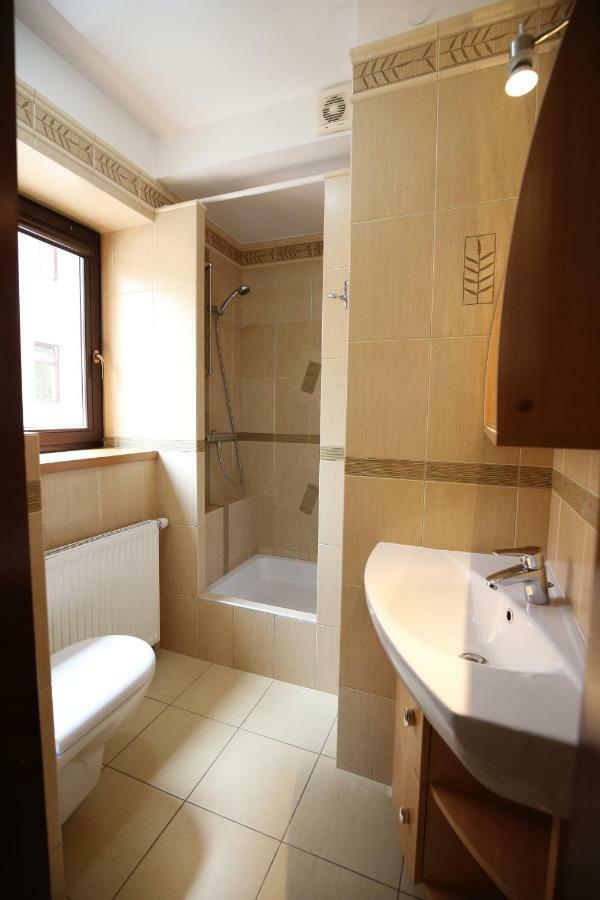 Apartamenty Na Pierwszym Pietrze Криница-Здруй Екстериор снимка